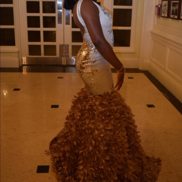 Prom Dress For Sale! - Picture 2 of 4